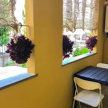 Uno Apartment